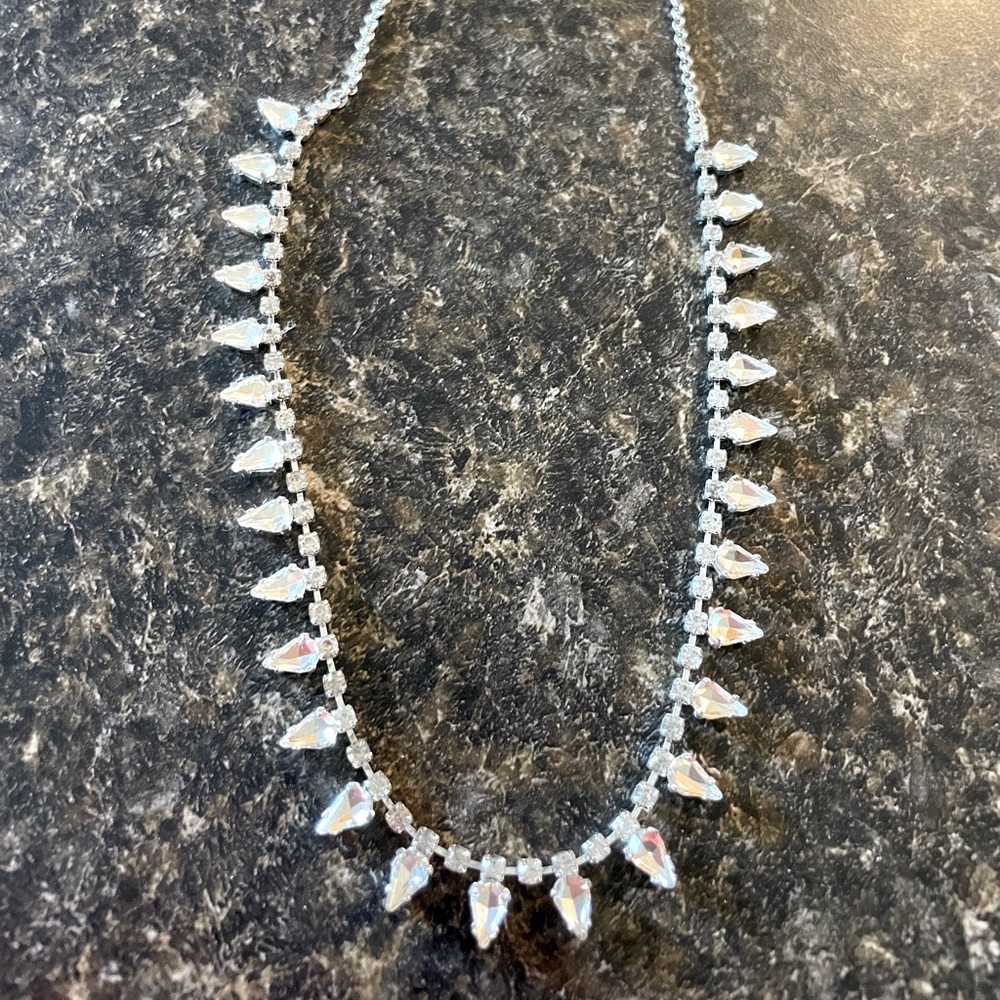 Stella and Dot - sparkly collar necklace